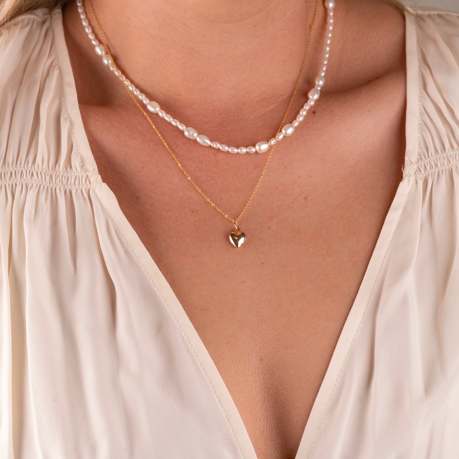 Unique Pearl Necklace