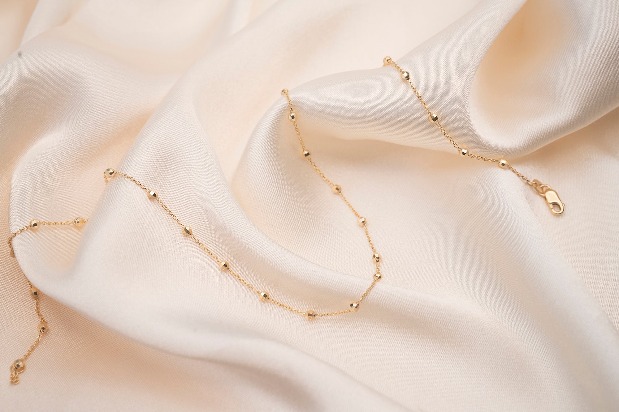 14k Disco Satellite Necklace