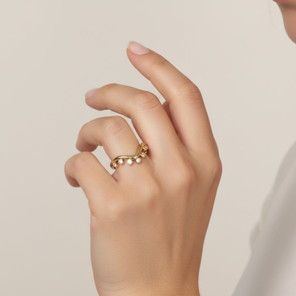 14k Cleo Chevron Band