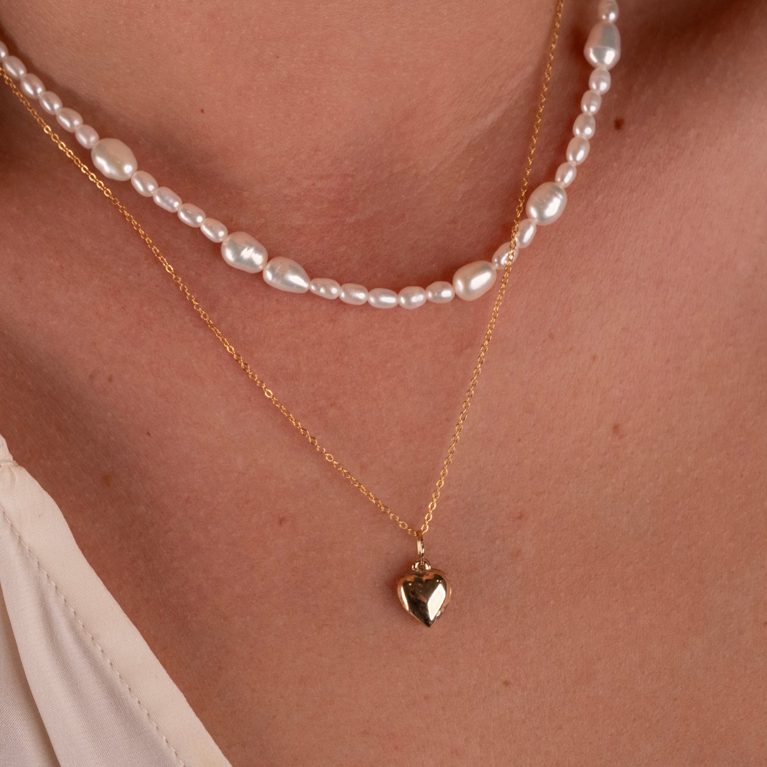 Unique Pearl Necklace