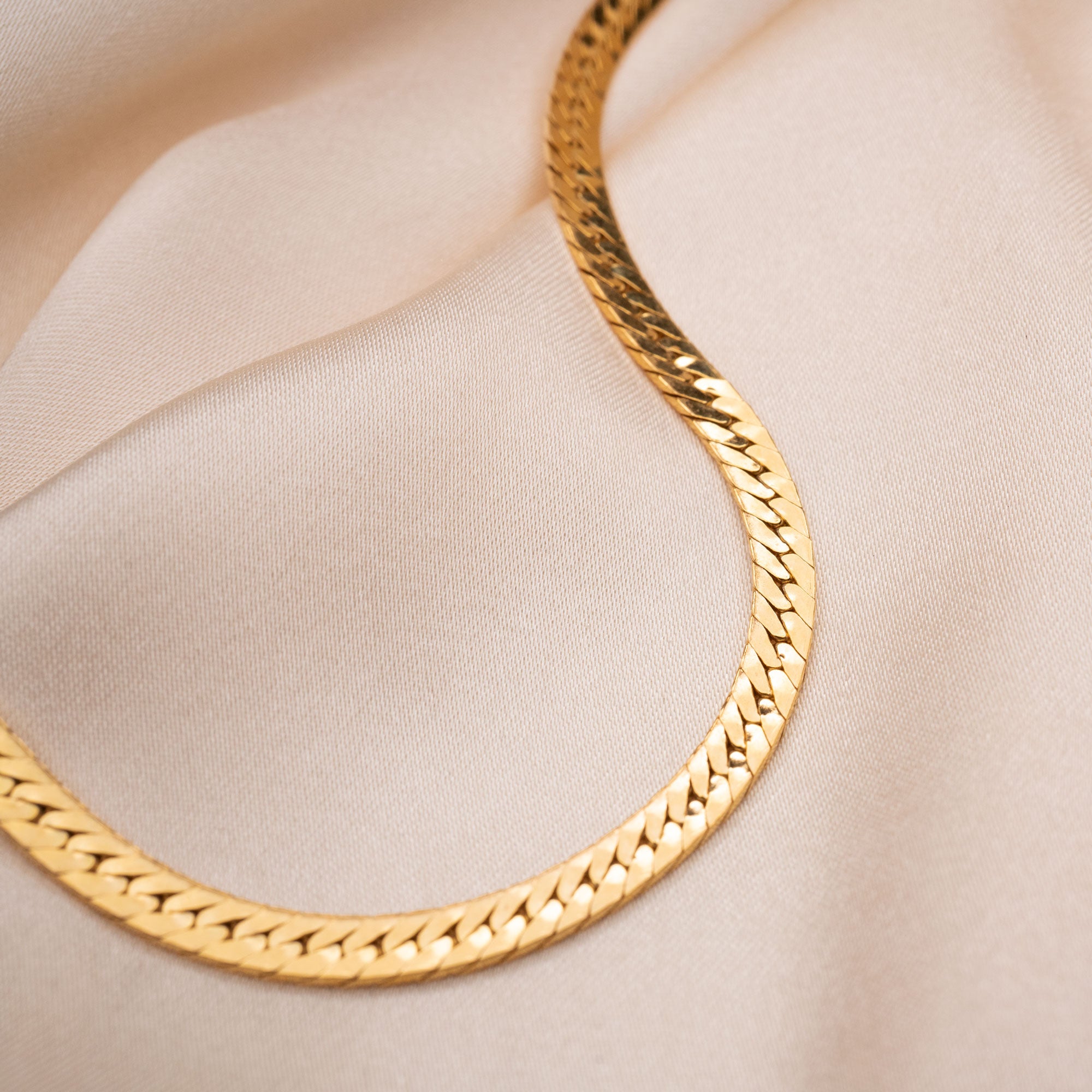 Gold 5mm Herringbone Bracelet