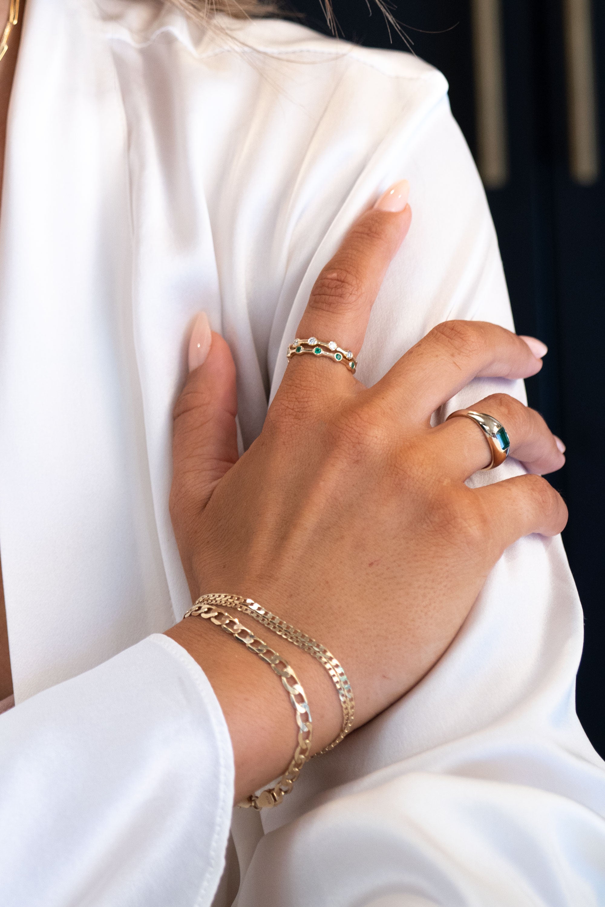 14k Emerald Leo Ring