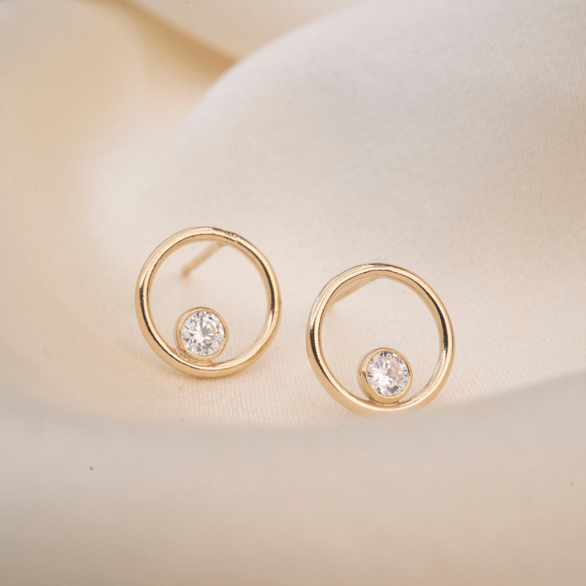 Gold Filled Circle Crystal Studs