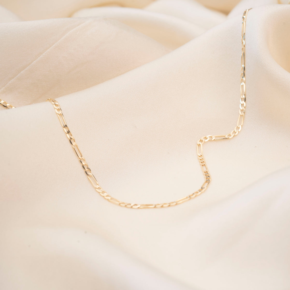 Gold Filled Thin Figaro Necklace