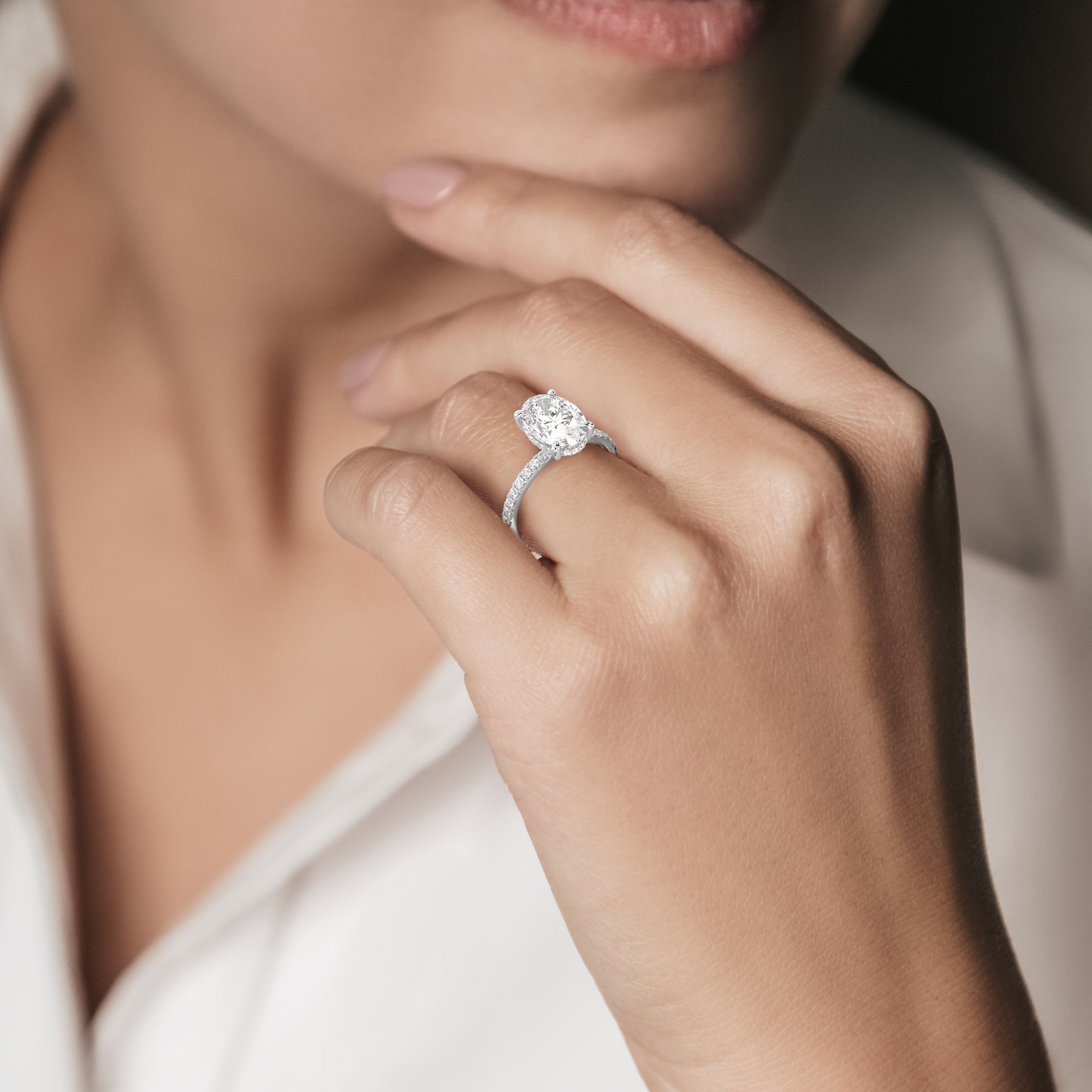 14k Oval Solitaire Pave Band | Hidden Halo