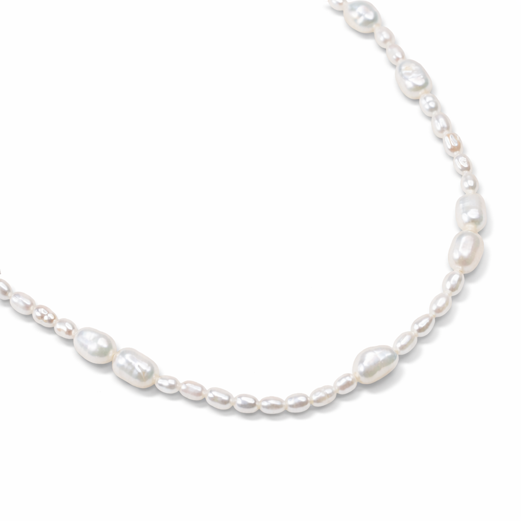 Unique Pearl Necklace