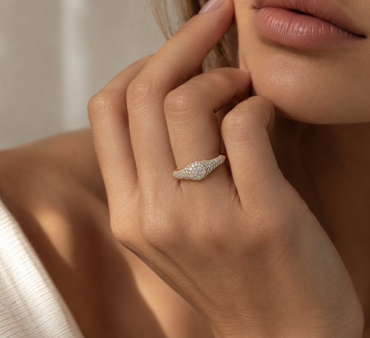 14k Petite Pavé Signet Ring
