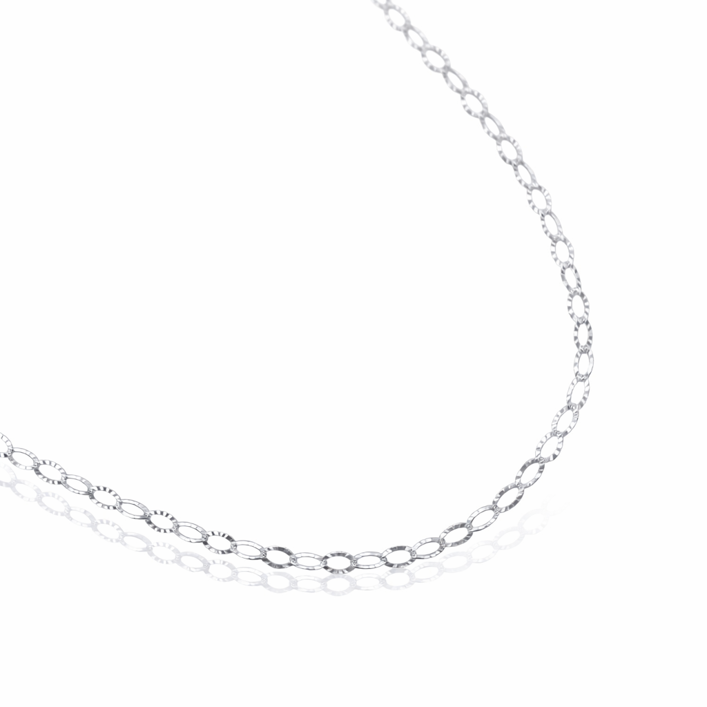 Shiny Oval Necklace