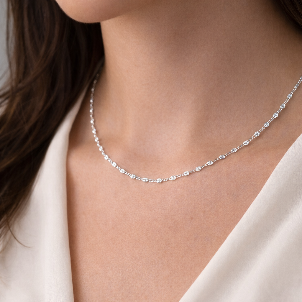 Starburst Curb Link Necklace