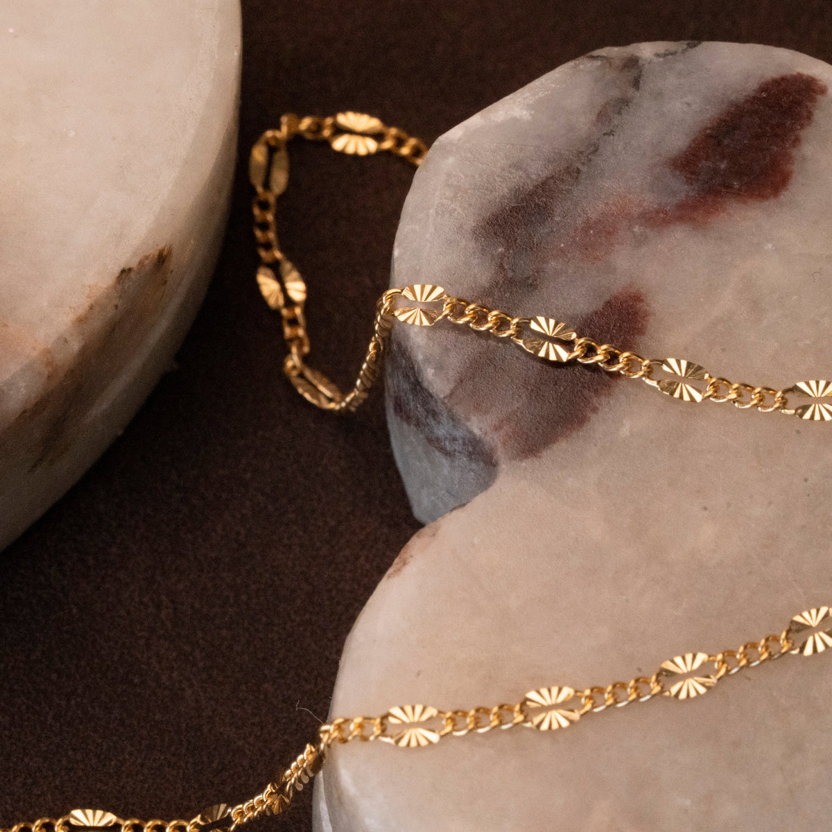 Starburst Curb Link Necklace