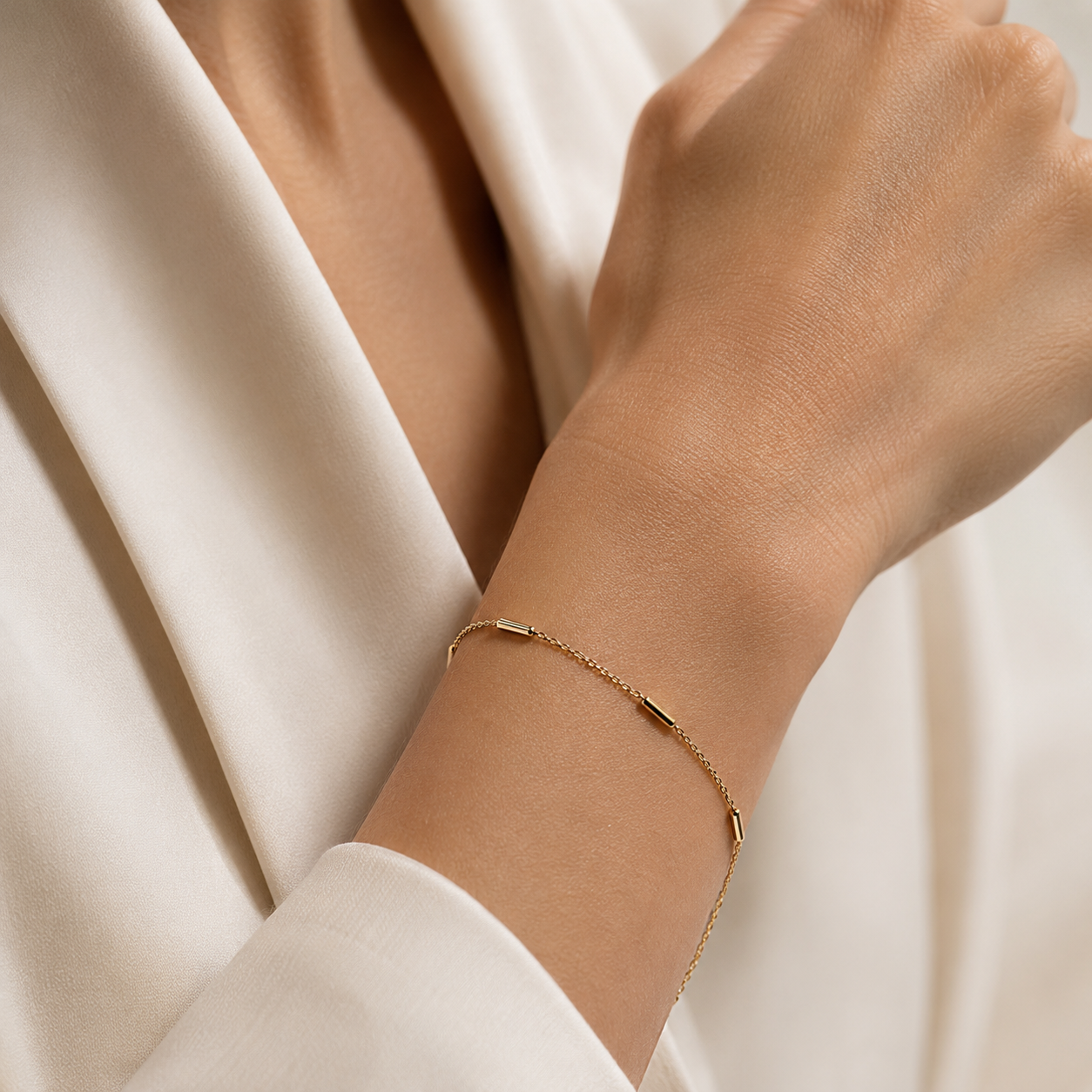 Tube Satellite Bracelet