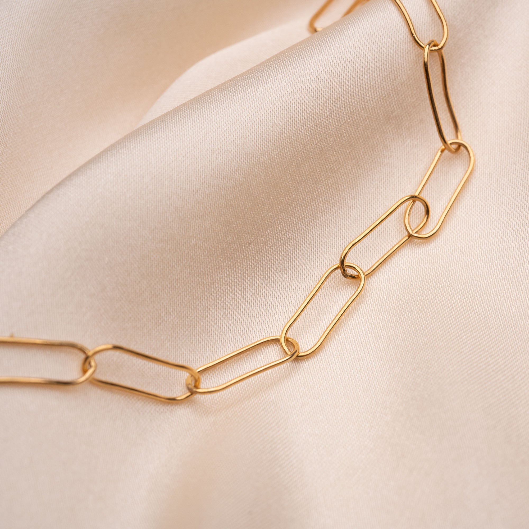 Loops Necklace