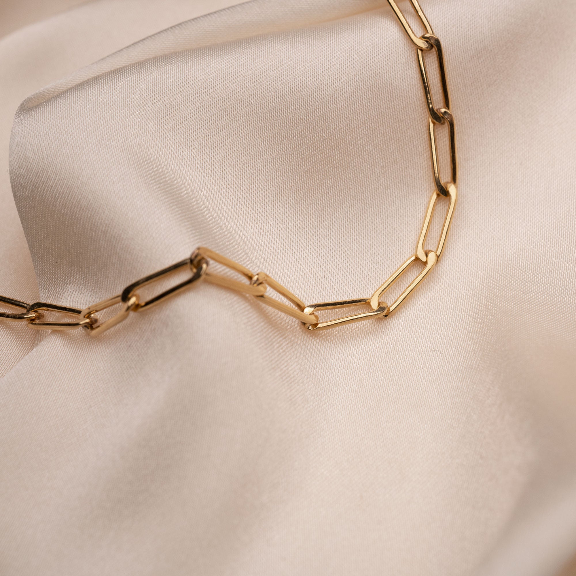 Gold Filled Orbit Bracelet