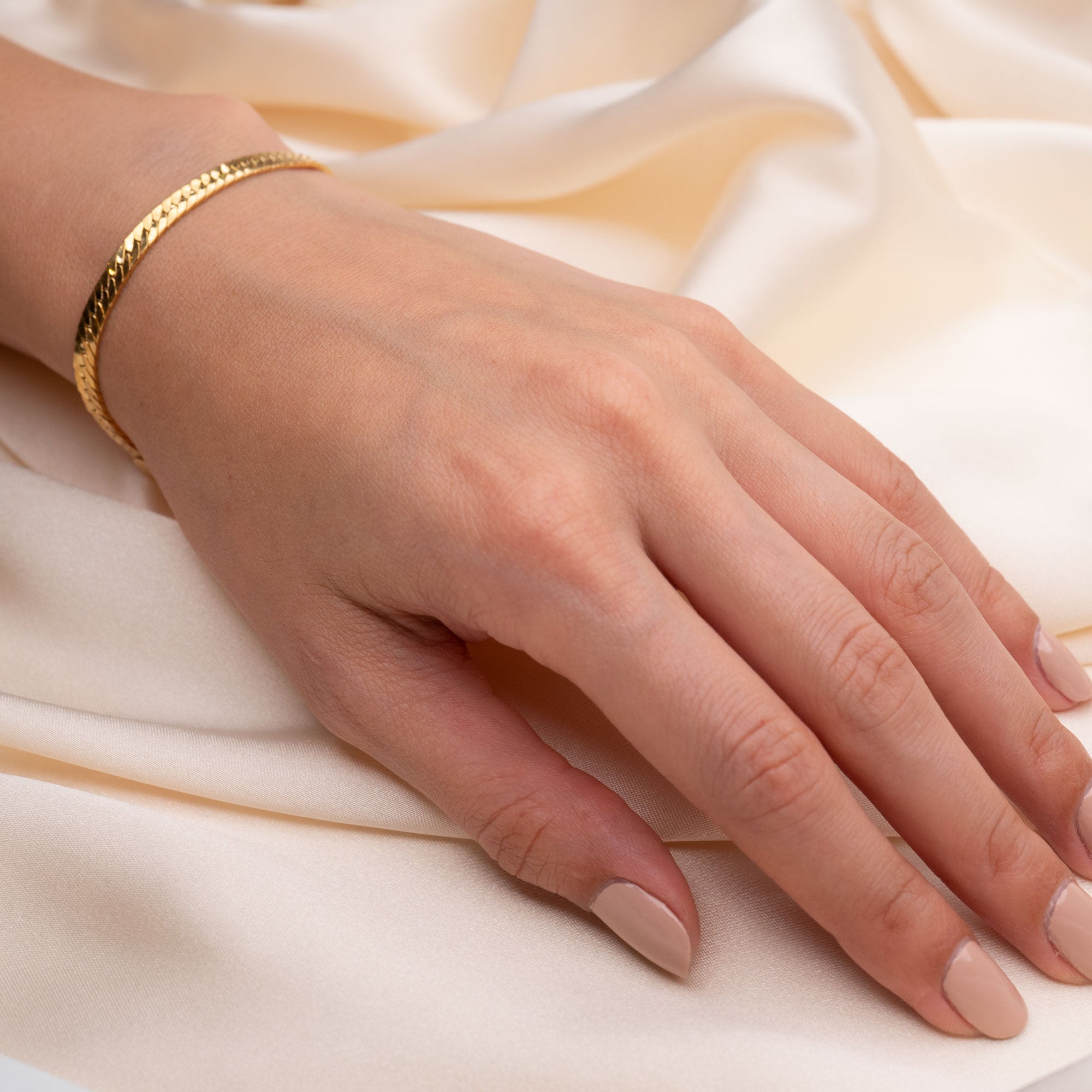 Gold 5mm Herringbone Bracelet