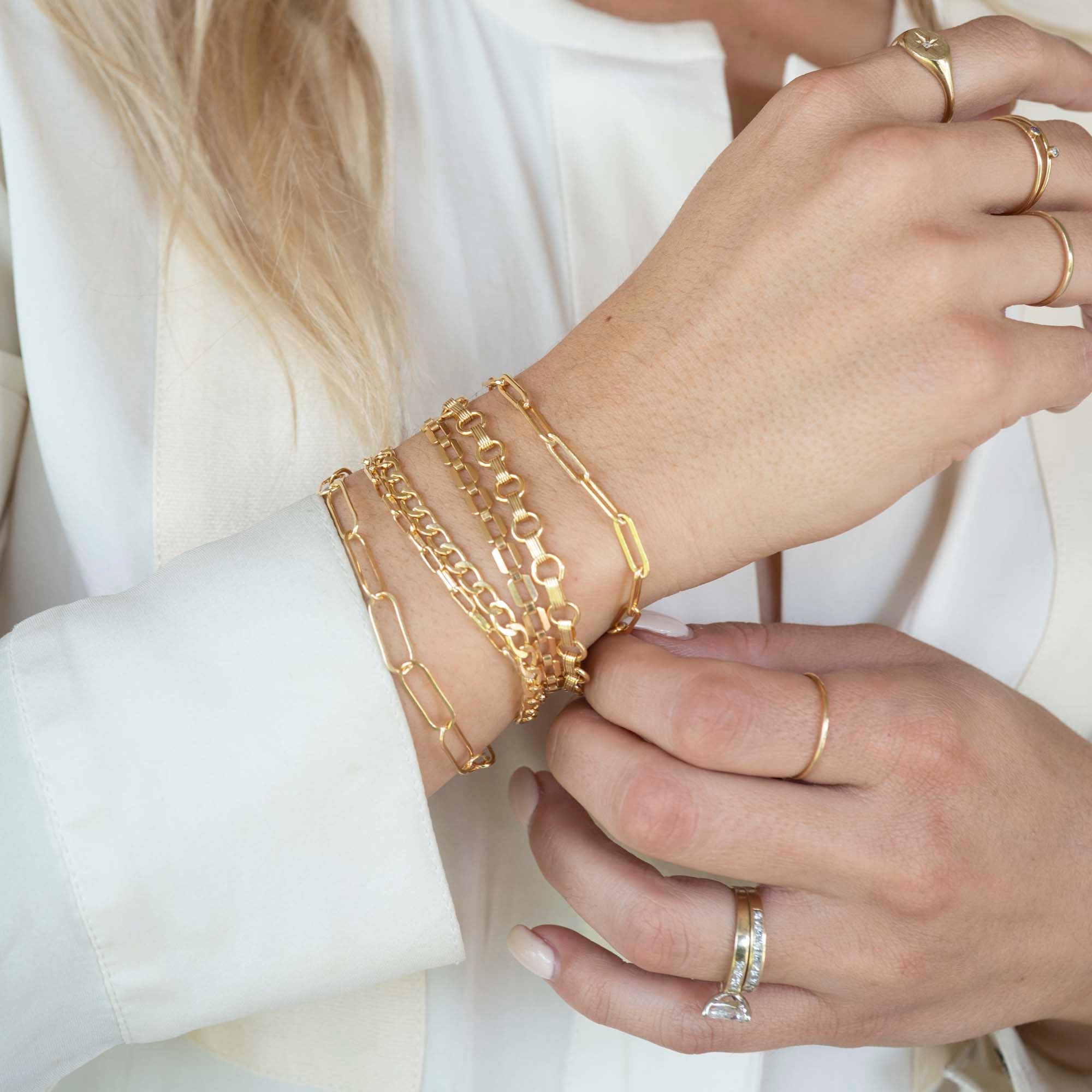 Gold Loops Bracelet, 14k Gold Bracelet, Simple Gold Bracelet, Chain and Link Bracelet, Bracelet, Chain Bracelet, Bold Bracelet, Gold Filled